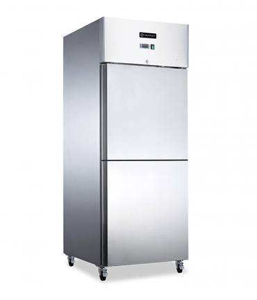 Reach In Refrigerator-2 door STF-600TNM